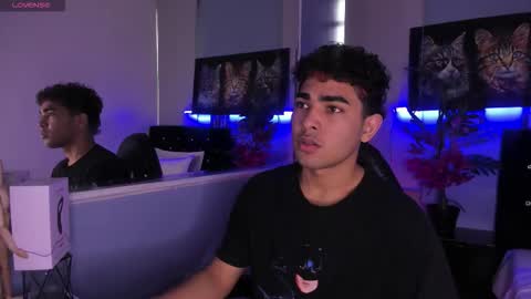 lucascarterr online show from November 17, 12:52 pm