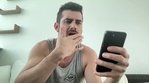 Snapshot of lucianopc chatting on September 24, 1:42 pm lucianopc online show from September 24, 1:42 pm