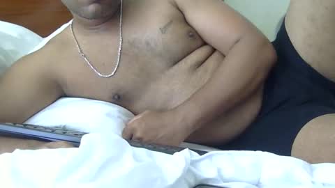 luckyfinalone online show from April 19, 4:39 pm