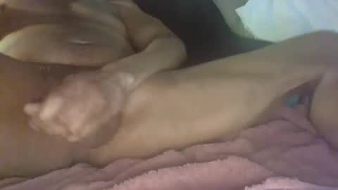 luckyguy4u69 online show from March 19, 10:18 am