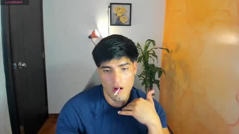 luigi online show from September 25, 10:30 pm