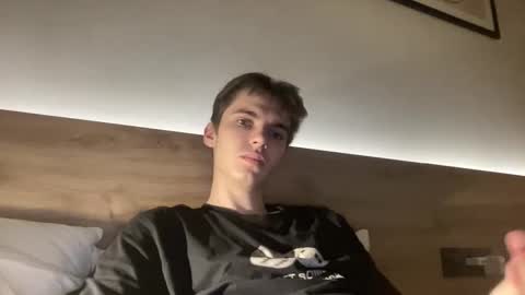 Luis online show from November 14, 4:41 pm