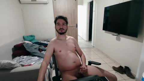 luis_flr online show from February 5, 1:54 pm