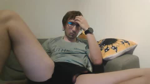 Snapshot of luismcawesome chatting on October 22, 10:13 pm Luis online show from October 22, 10:13 pm