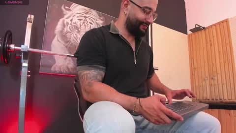 LUKE online show from November 7, 11:35 am