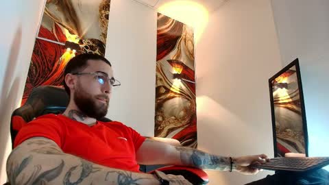 LUKE online show from April 1, 1:41 pm