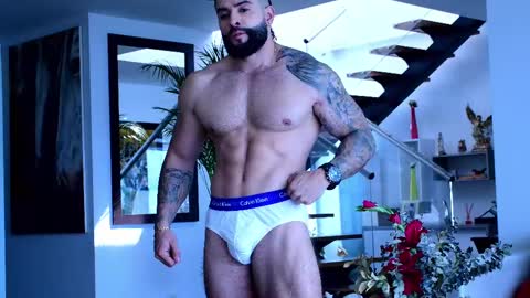 Lukhas f4f online show from February 18, 8:04 pm