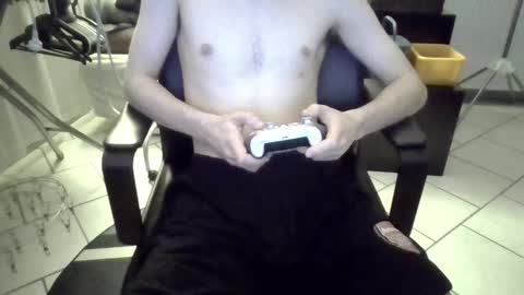 luluarsss online show from March 1, 10:31 pm