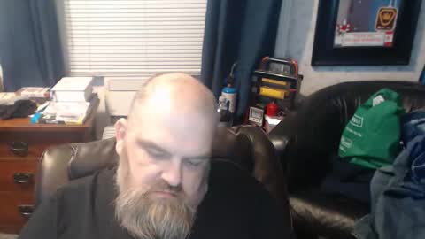 lump420 online show from March 28, 4:02 am