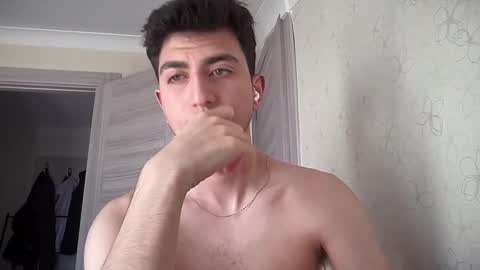 LunaPica online show from February 1, 11:21 am