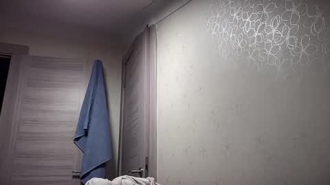 LunaPica online show from January 7, 5:02 am