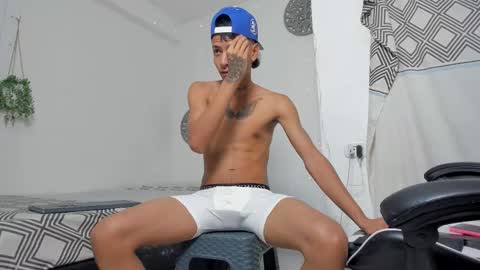 lunay_bigcock420 online show from November 2, 10:08 am