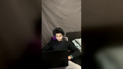 lunchoos62222 online show from January 17, 10:07 am