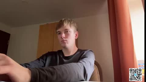 Snapshot of lustviper chatting on October 16, 8:55 am Nik online show from October 16, 8:55 am