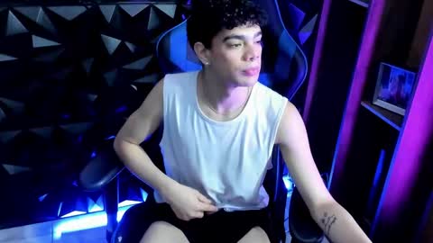 luuck online show from February 16, 7:45 pm