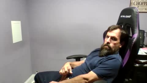 Luv2likslit online show from October 25, 9:00 am