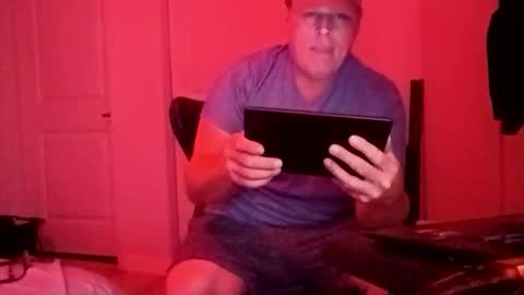 Luv2tokNstrok online show from February 2, 8:02 am