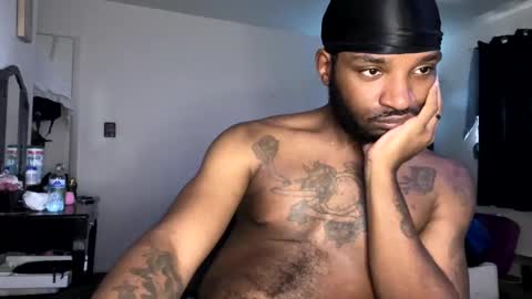 luverboi online show from January 29, 9:07 pm