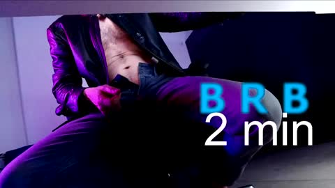 Im a   -  CAMGUY YOU  LIKE to FUCK online show from April 18, 2:24 am