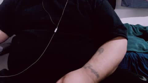 ayoo online show from February 5, 7:10 pm