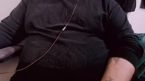 ayoo online show from February 9, 4:40 pm