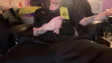 lwooda online show from March 6, 11:51 am