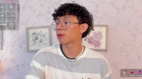 Lyan online show from April 3, 8:16 pm