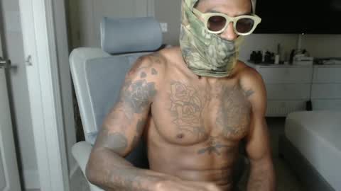 CumAgain online show from October 15, 4:47 pm