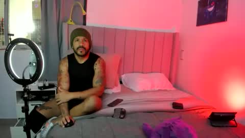 Lyon Dark online show from January 6, 6:45 pm