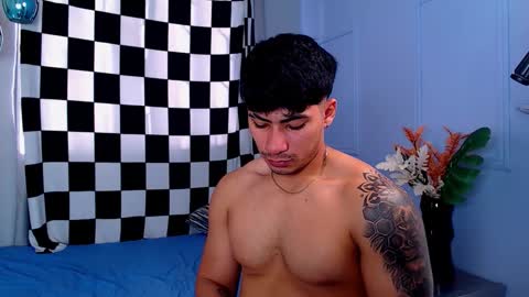 MICHAEL online show from December 5, 9:00 pm