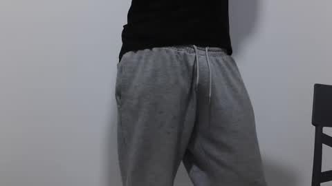 m4dh4tter24 online show from February 4, 10:32 am