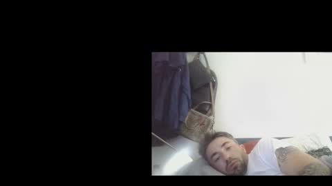 Snapshot of m_80 chatting on September 28, 3:32 pm m 80 online show from September 28, 3:32 pm