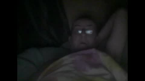 Snapshot of macbewdekan25 chatting on December 19, 10:02 am macbewdekan25 online show from December 19, 10:02 am