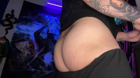 macccx online show from February 16, 2:32 pm