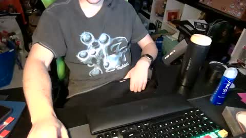 macgargan69 online show from January 10, 4:33 pm