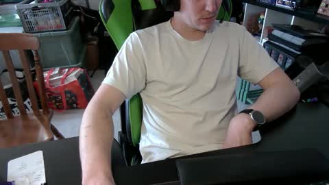 macgargan69 online show from March 21, 5:06 pm