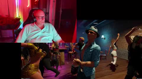 Andy online show from December 13, 7:53 pm