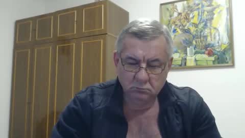 Macho online show from November 26, 9:40 pm