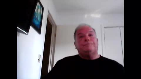 mackdocc001 online show from December 16, 8:37 pm