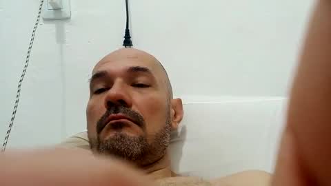 maclust online show from September 19, 12:05 pm