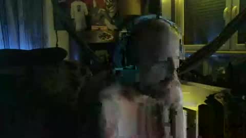 Manuel online show from March 3, 6:50 pm