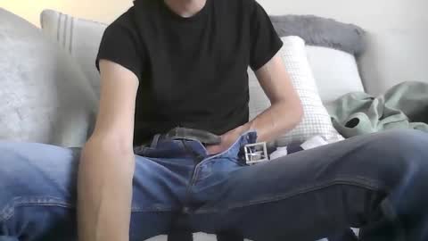 madryan77 online show from March 29, 5:57 pm