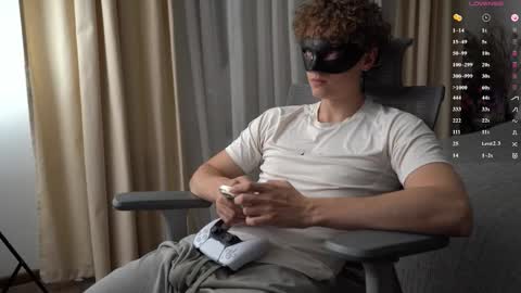 Mike XMaestro 3369 online show from March 11, 7:43 pm