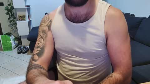 maialinofriuli online show from November 27, 2:59 am