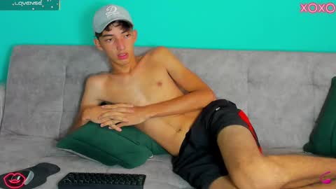 Snapshot of maikol_ortizz chatting on October 13, 12:44 pm Maikol online show from October 13, 12:44 pm