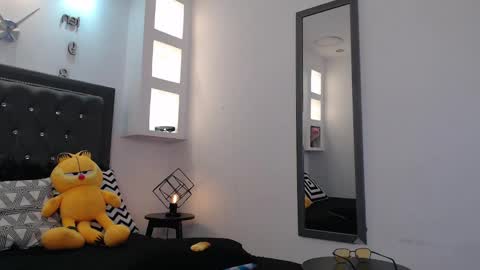 Snapshot of maiky_cooper chatting on March 6, 4:41 am Maiky Cooper online show from March 6, 4:41 am