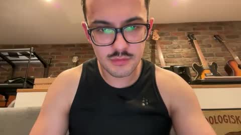 majordingusdickingson online show from March 19, 7:06 pm