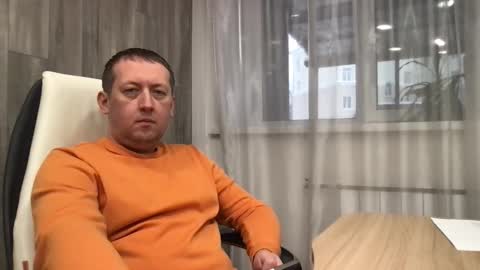 maksoffice online show from December 18, 9:49 am