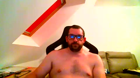 breton online show from October 26, 10:45 pm