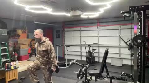 manfromgrunkle online show from January 17, 12:02 am